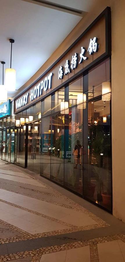 Cozyvilla At 81 Newport Blvd Walk To Naia T3 Marriott & Resorts World Casino & Newport Mall For 5 Pax Free Parking!!!! Pasay Buitenkant foto