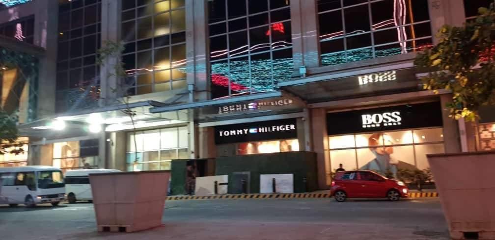 Cozyvilla At 81 Newport Blvd Walk To Naia T3 Marriott & Resorts World Casino & Newport Mall For 5 Pax Free Parking!!!! Pasay Buitenkant foto