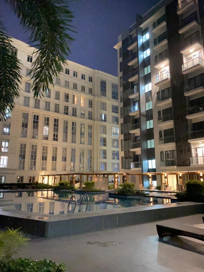 Cozyvilla At 81 Newport Blvd Walk To Naia T3 Marriott & Resorts World Casino & Newport Mall For 5 Pax Free Parking!!!! Pasay Buitenkant foto