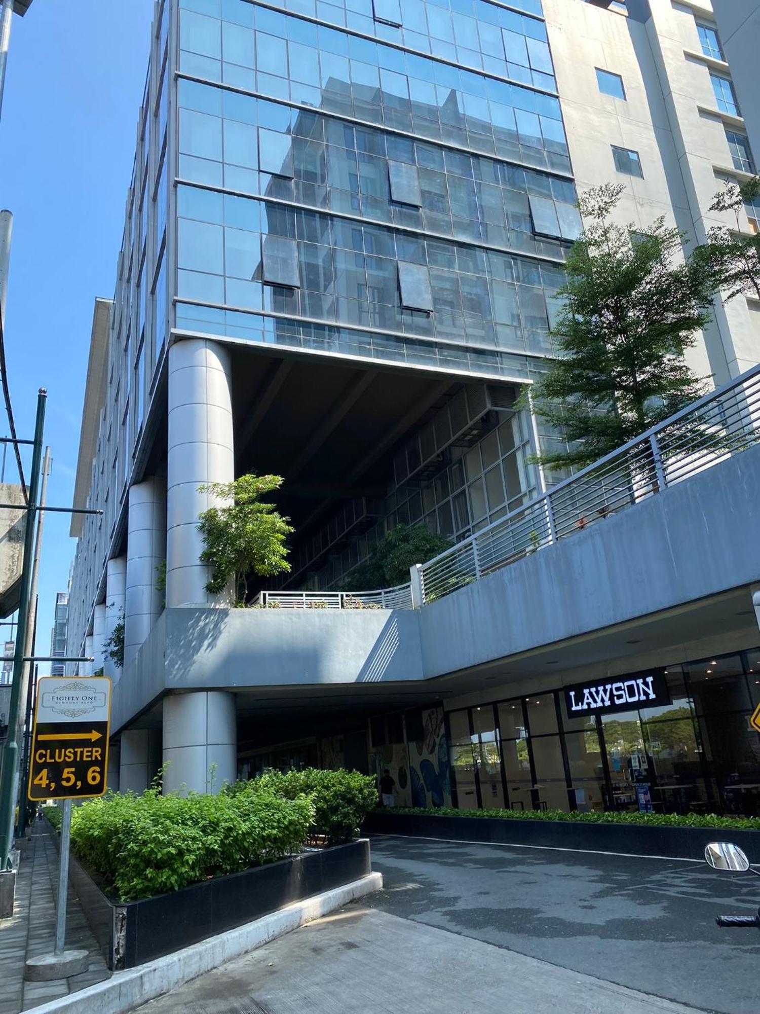 Cozyvilla At 81 Newport Blvd Walk To Naia T3 Marriott & Resorts World Casino & Newport Mall For 5 Pax Free Parking!!!! Pasay Buitenkant foto