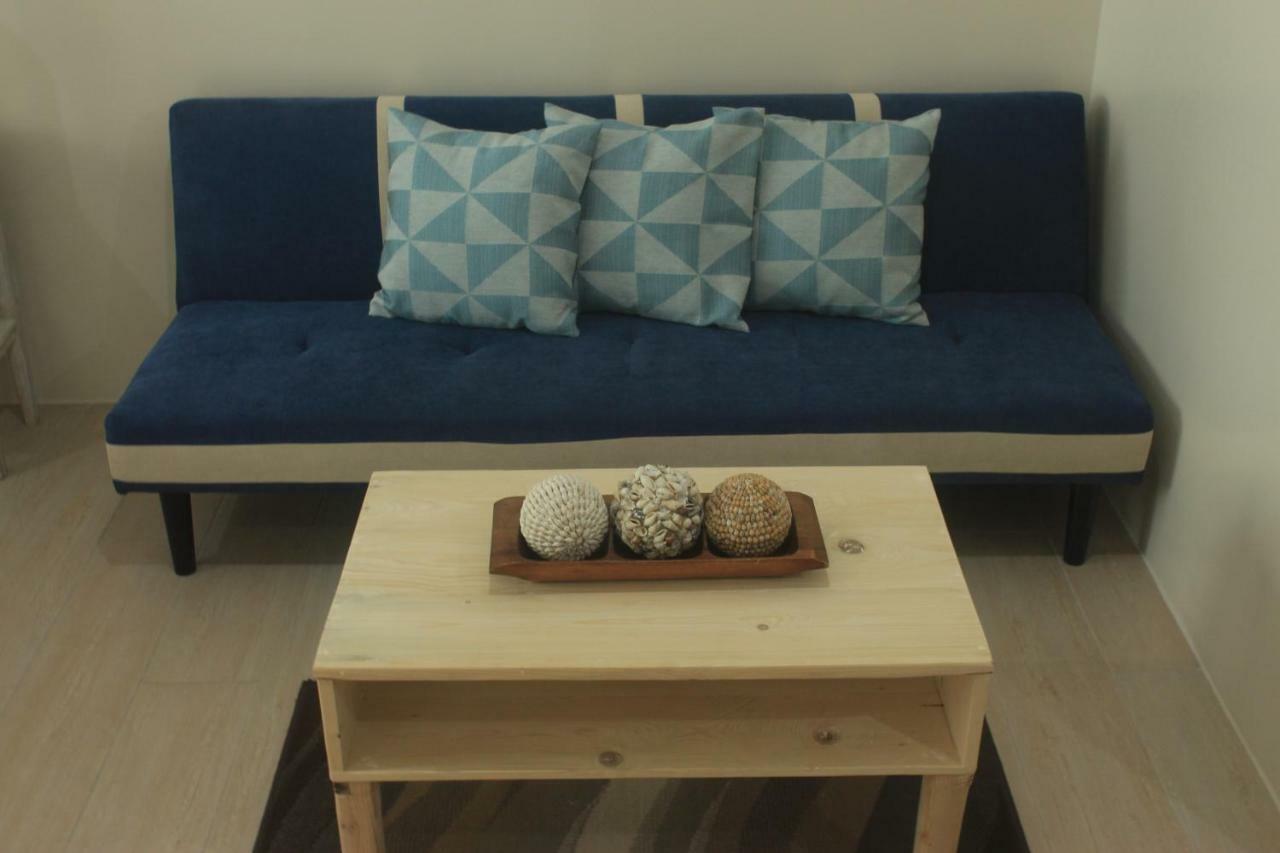 Cozyvilla At 81 Newport Blvd Walk To Naia T3 Marriott & Resorts World Casino & Newport Mall For 5 Pax Free Parking!!!! Pasay Buitenkant foto